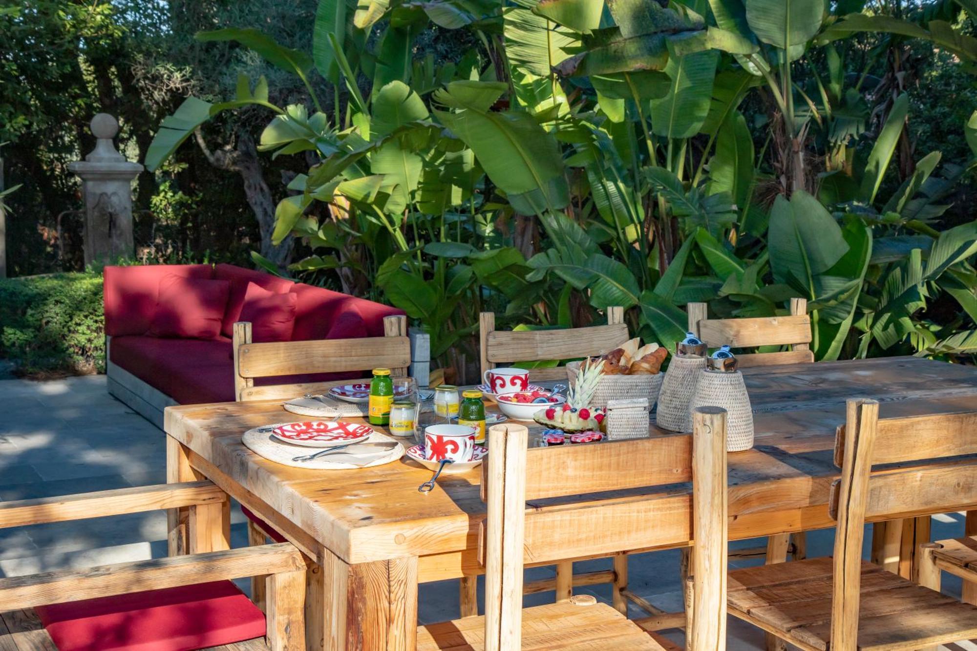 Vyylla Private Resort Saint-Tropez Værelse billede