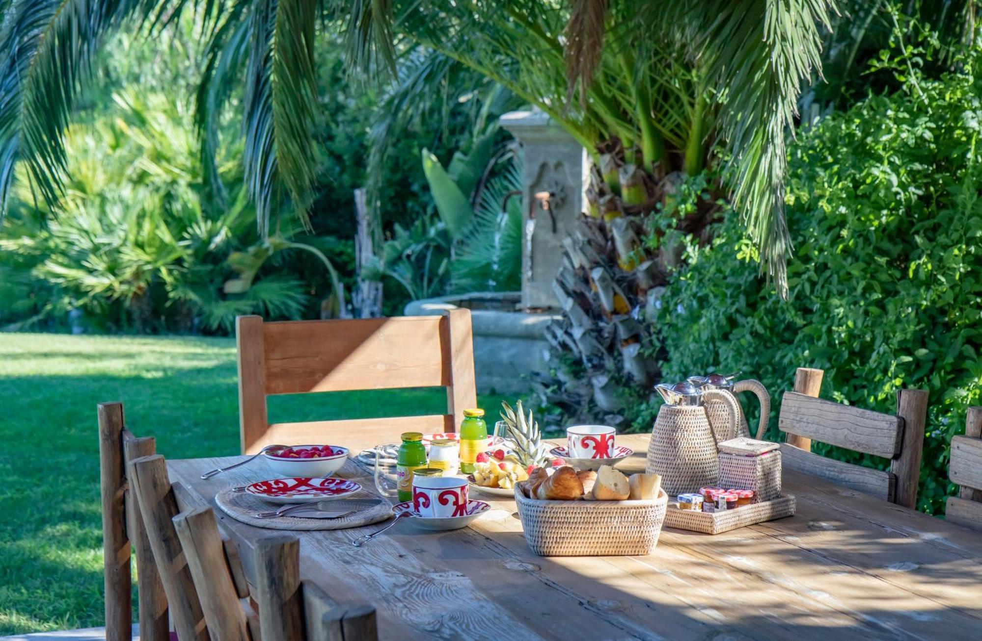 Vyylla Private Resort Saint-Tropez Værelse billede